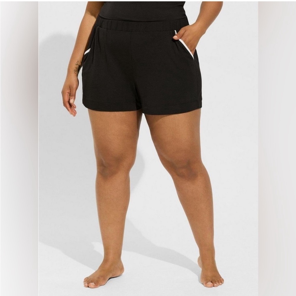 Torrid bamboo sleep shorts with pockets